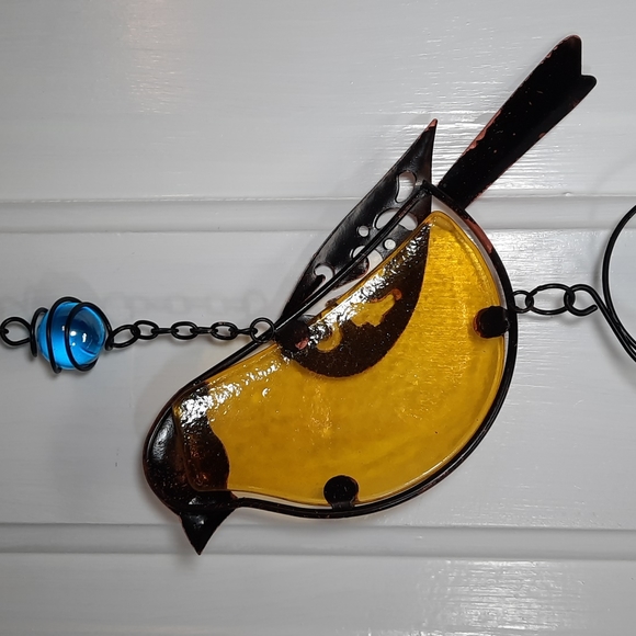 Bird Garden Bell Suncatcher Yellow Feather Outdoor Garden Yard Art Accent NEW - Picture 7 of 8